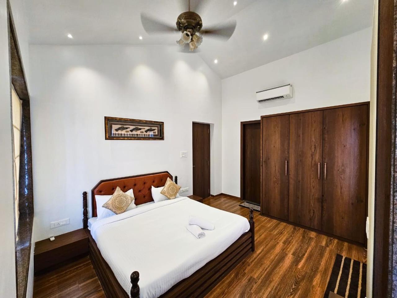 Premium Chalet Lonavala Exterior photo